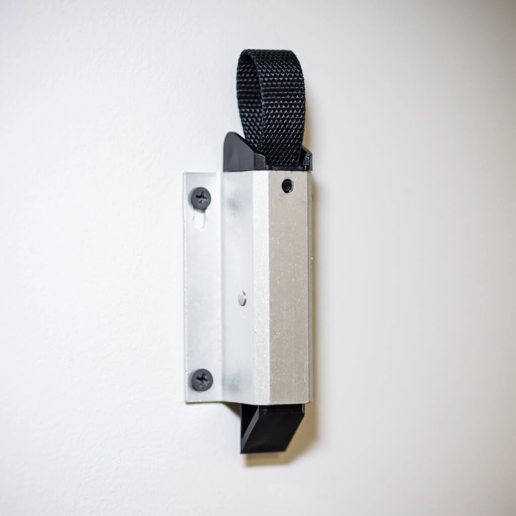 Profile® Bench Wall Locking System 3 Profile® Bench Wall Locking System